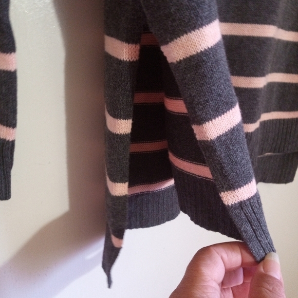Arizona Jean Co. pink and grey striped longline crew neck sweater women's small - Picture 5 of 8